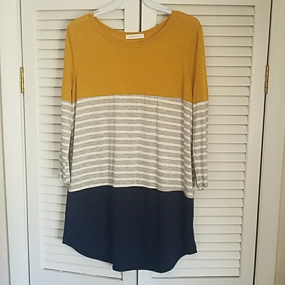 Color block tunic